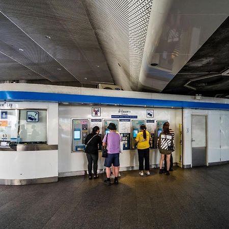 Go Inn Silom โกอินน์ สีลม - สถานีรถไฟฟ้าเซนต์หลุยส์ バンコク都 エクステリア 写真