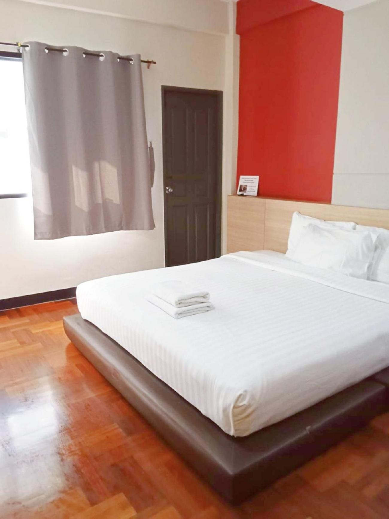 Go Inn Silom โกอินน์ สีลม - สถานีรถไฟฟ้าเซนต์หลุยส์ バンコク都 エクステリア 写真
